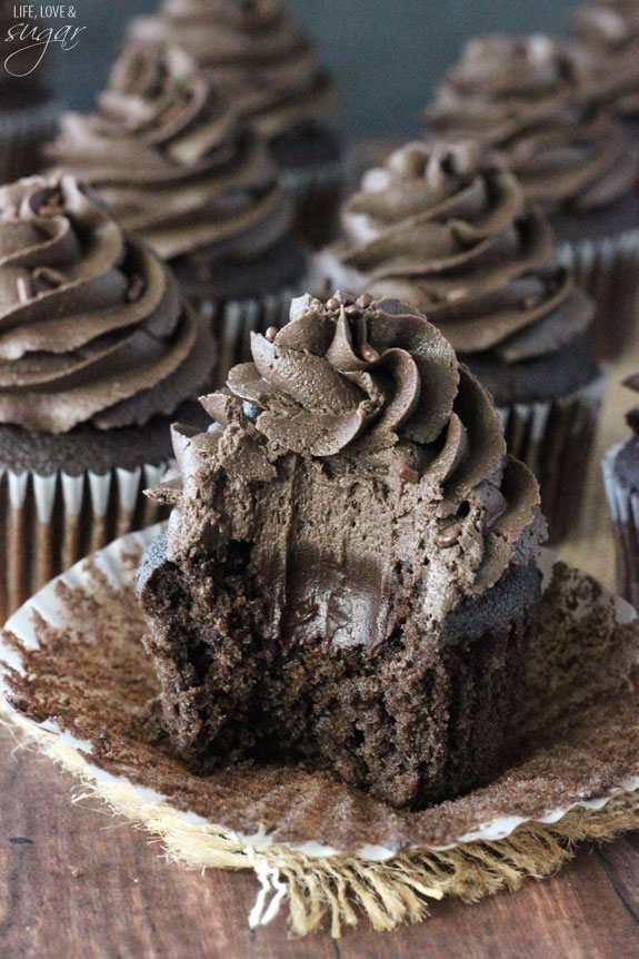 Moist Chocolate Cupcakes with Ganache Filling