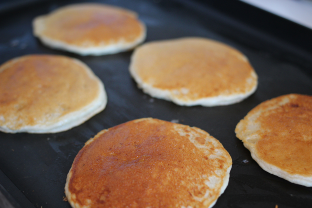 Peanut Butter Banana Pancakes Bisquick