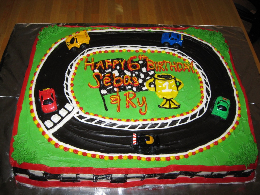 Race Track Cake