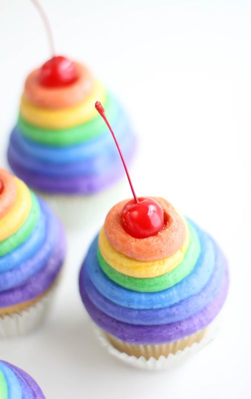 Rainbow Cupcakes Frosting Rainbow Cupcakes Frosting