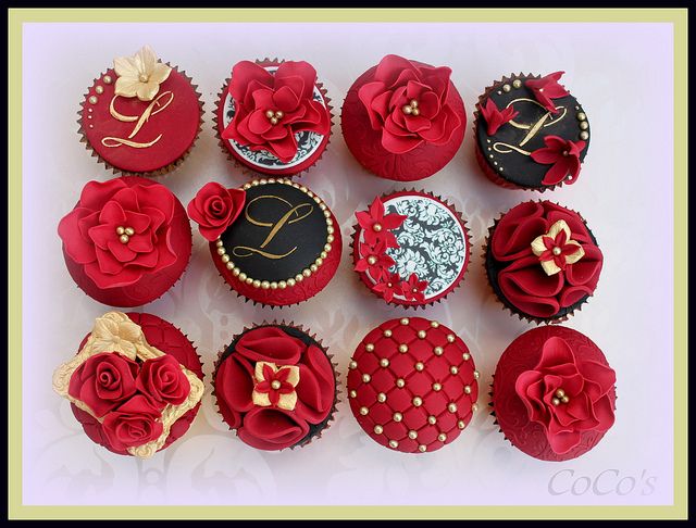 Red Black and Gold Cupcakes Red Black and Gold Cupcakes
