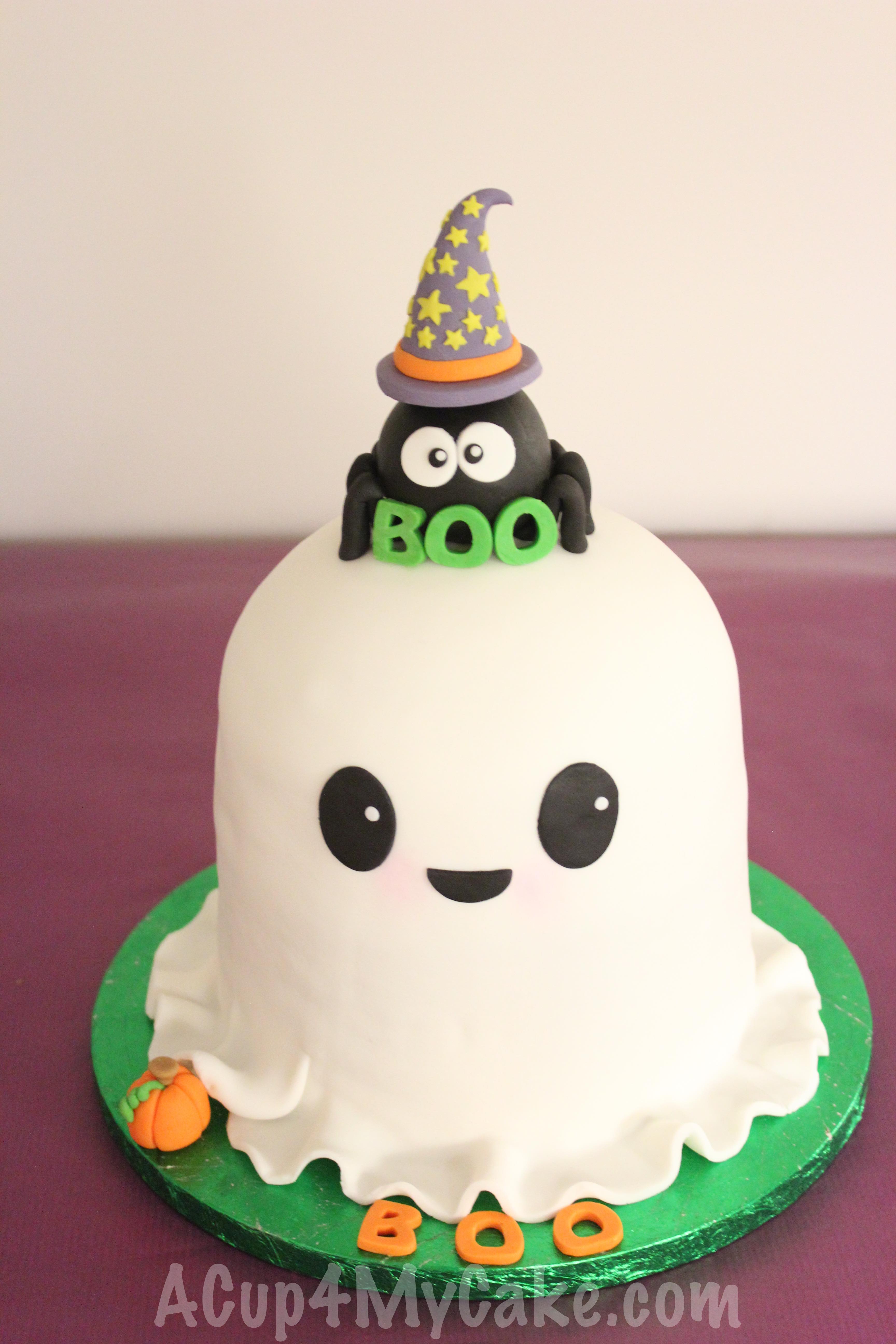 Scary Halloween Cakes Ghosts