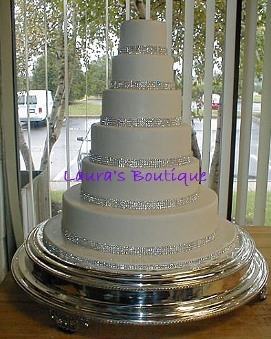 Simple Wedding Cake Bling