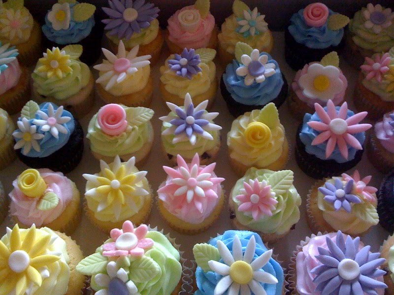 Spring Flower Birthday Cupcakes