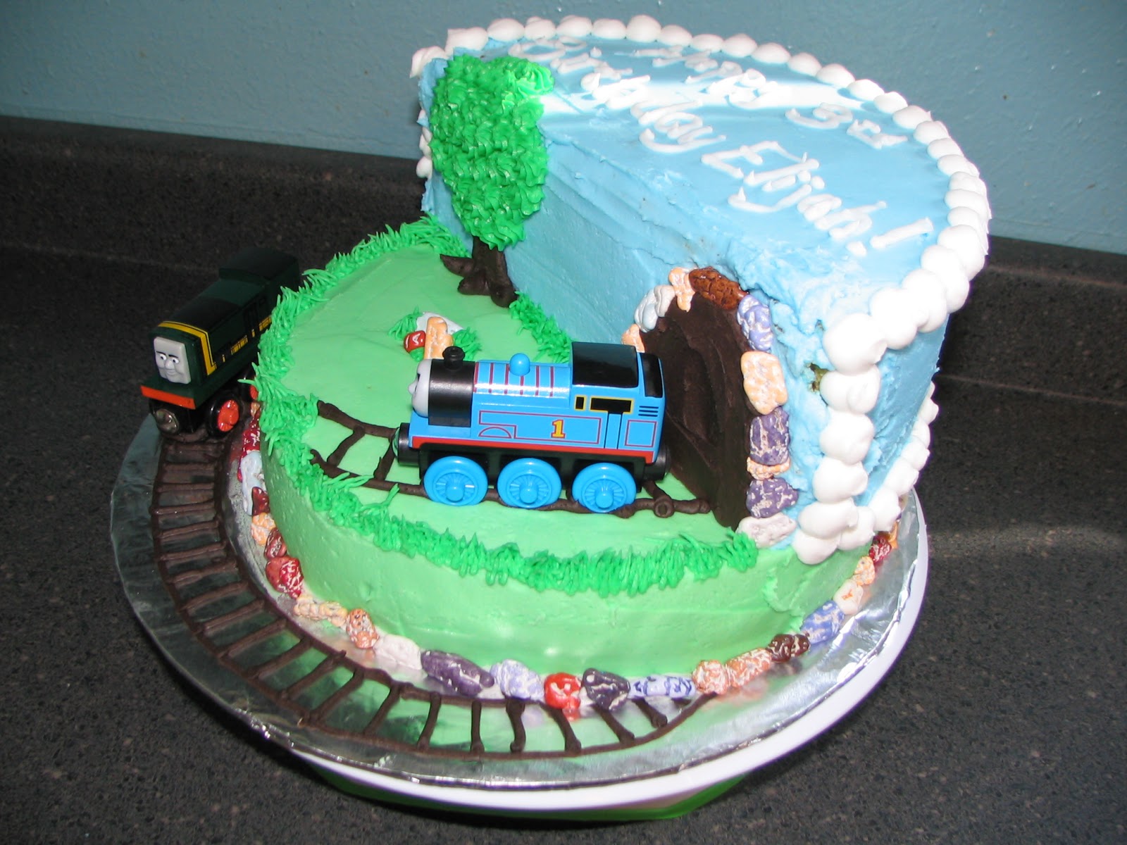 Thomas the Train Cake with Tunnel