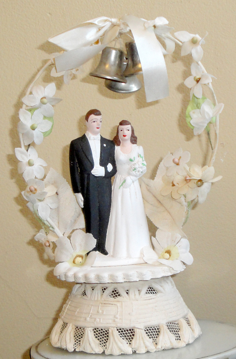 Unique Vintage Wedding Cake Topper