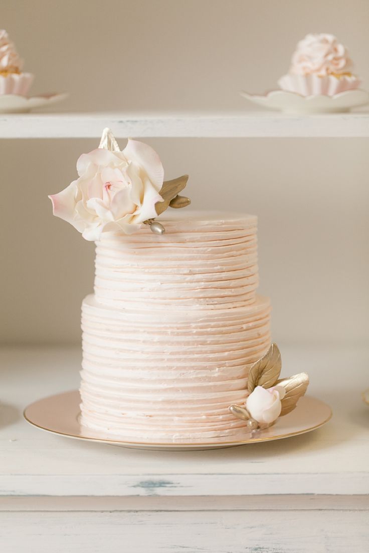 Unique Vintage Wedding Cakes