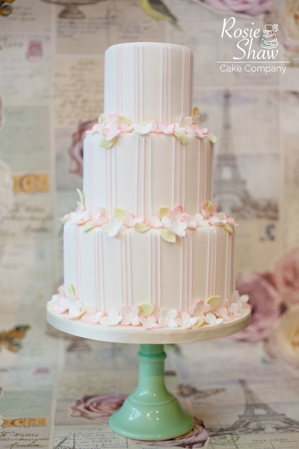 Wedding Cake Vertical Stripe