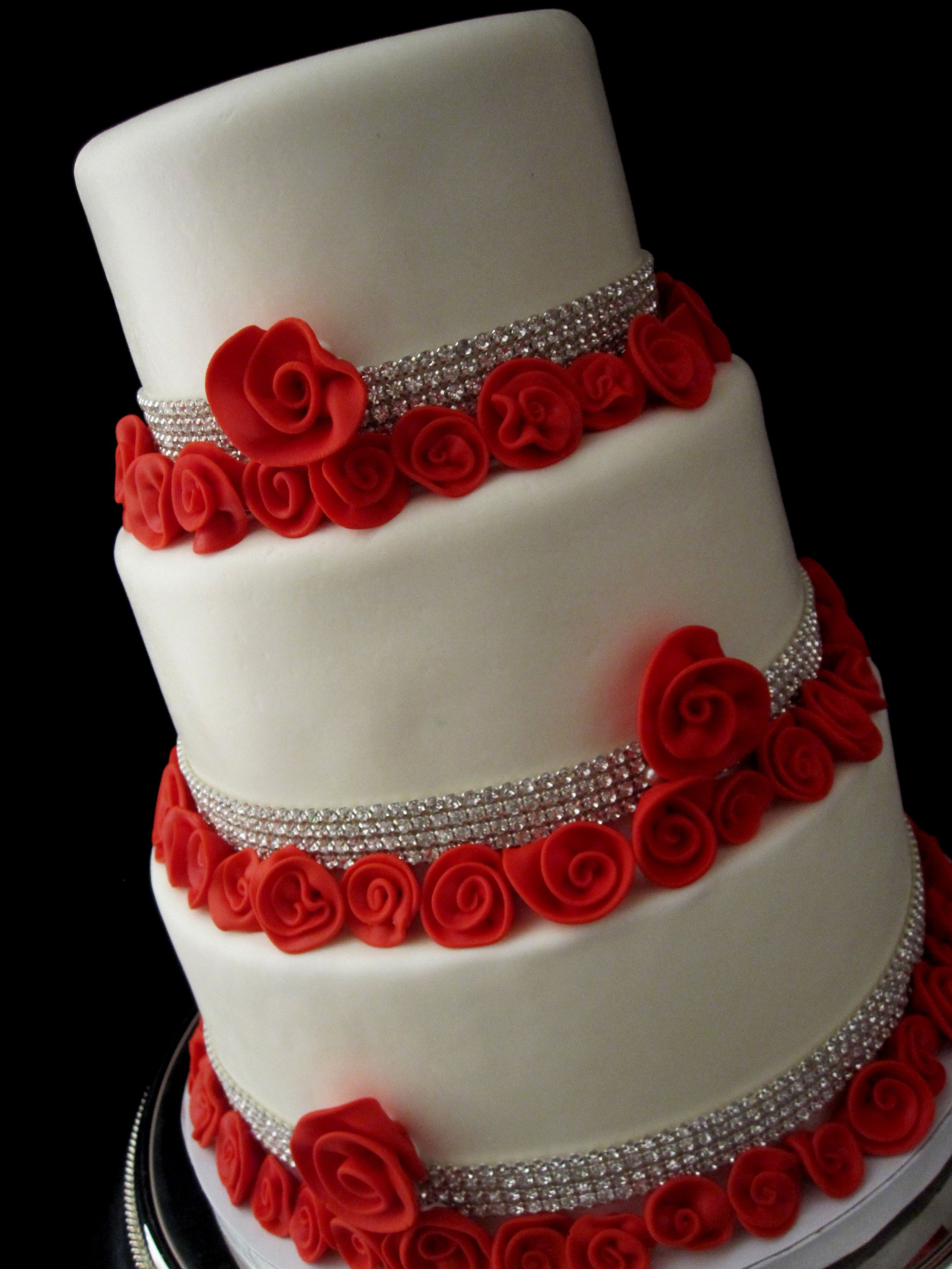 Wedding Cake White with Red Roses