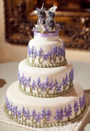 Wedding Cake with Lavender and Sage Wedding Cake with Lavender and Sage