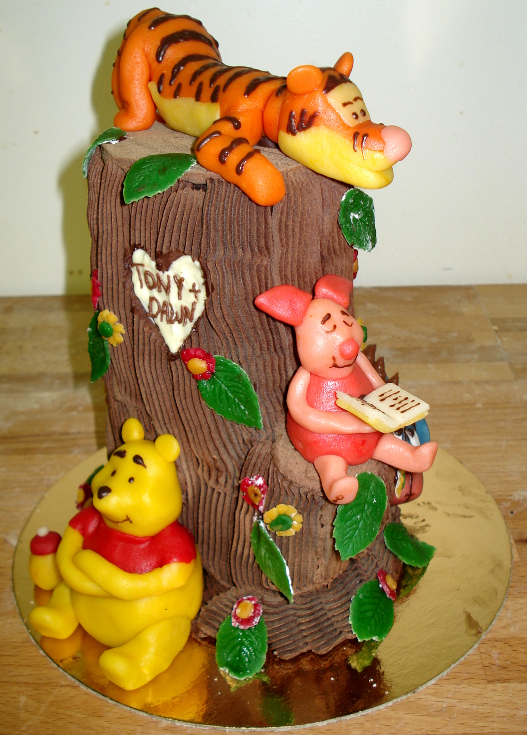 Winnie the Pooh Wedding Cake