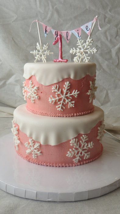 Winter ONEderland Birthday Cake Ideas