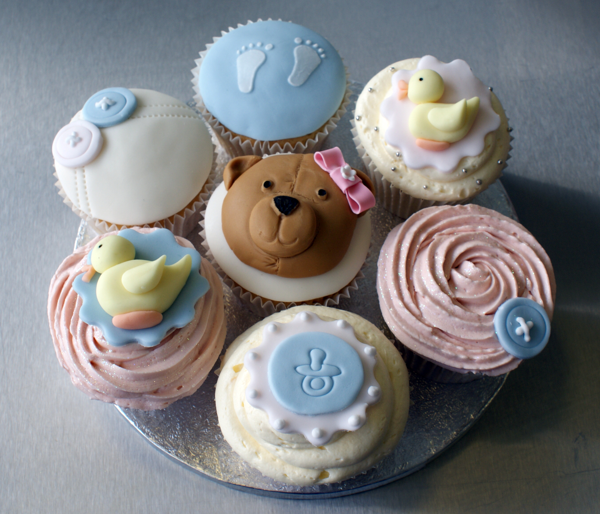 Baby Shower Cupcakes