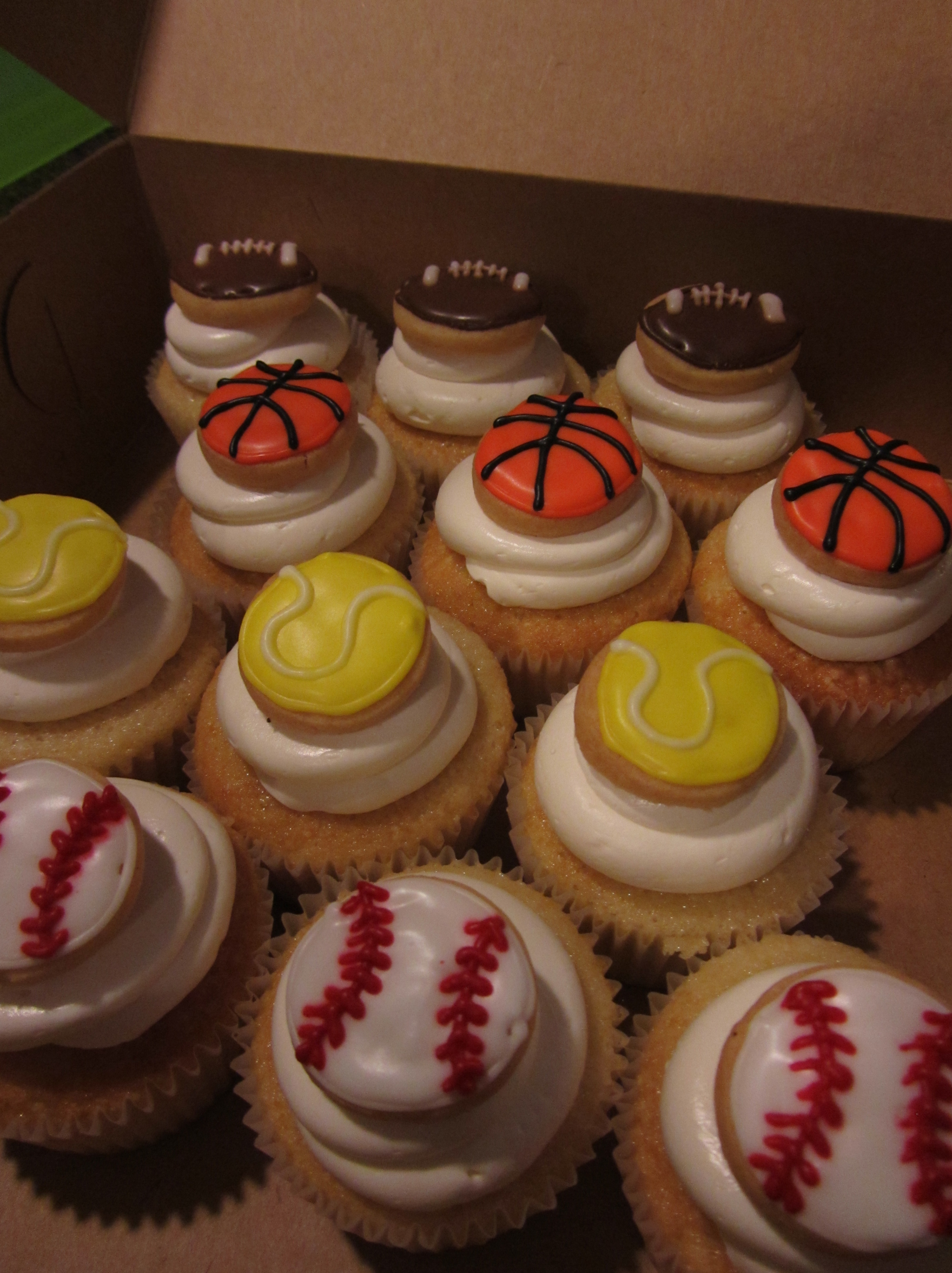 Basketball and Baseball Cupcakes Basketball and Baseball Cupcakes