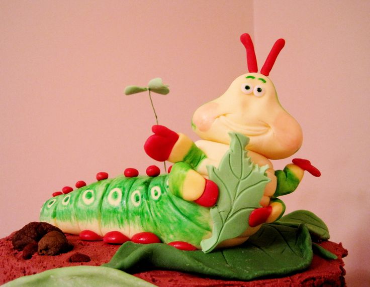 Bug's Life Birthday Cake