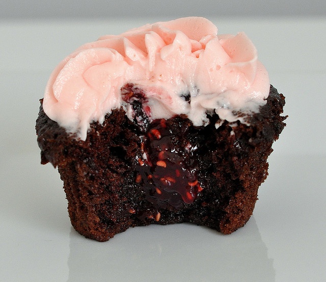 Chocolate Cupcakes with Raspberry Filling