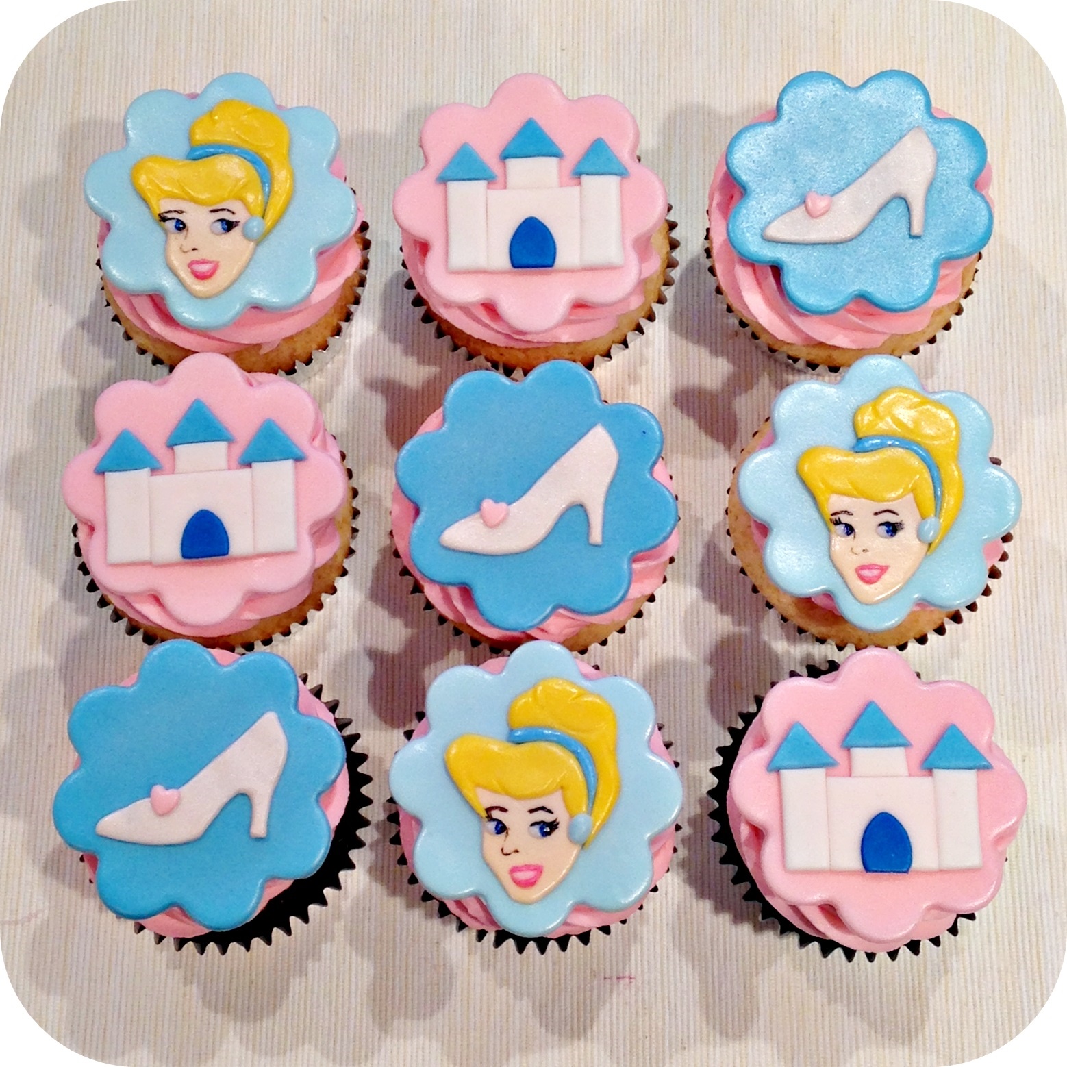 Cinderella Cupcake Toppers