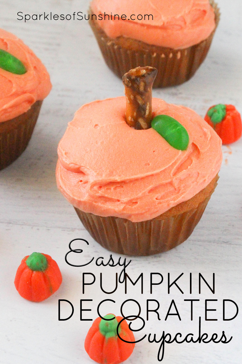 Cupcakes Decorated Like Pumpkins