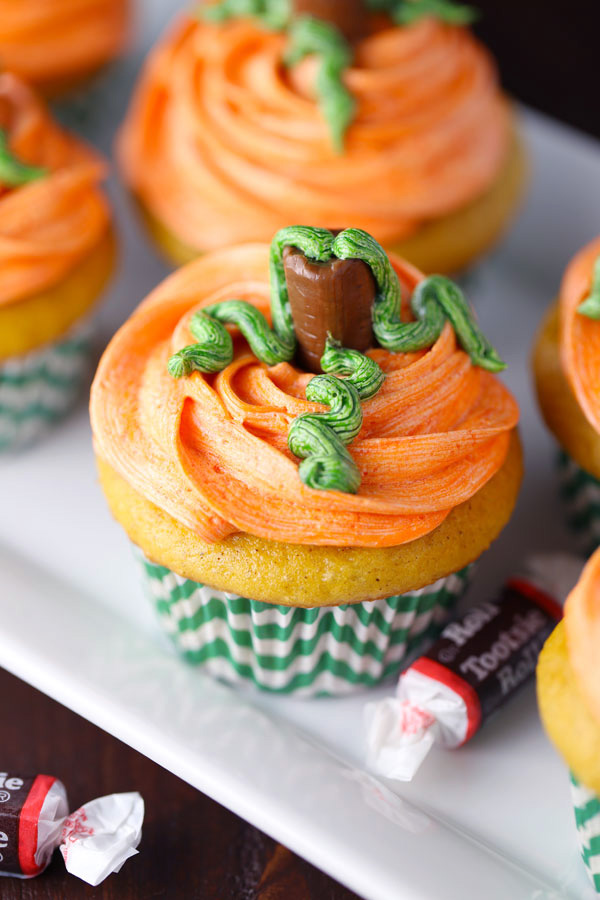 Cupcakes That Look Like Pumpkins