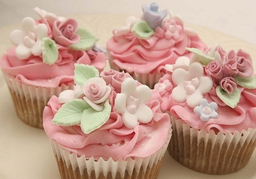Cute Birthday Cupcake Decorating Ideas