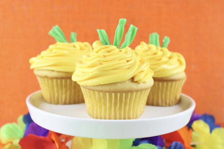 Cute Pineapple Cupcakes