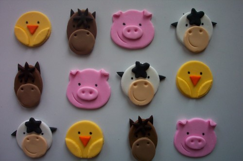 Farm Animal Fondant Cupcakes Farm Animal Fondant Cupcakes