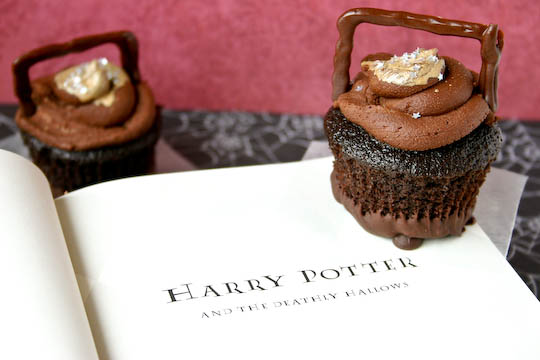 Harry Potter Chocolate Cauldron Cakes