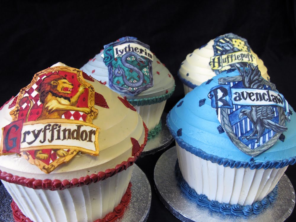 Harry Potter Cupcake Cake
