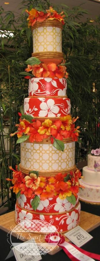 Hawaiian Flower Wedding Cake