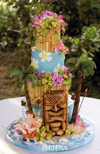 Hawaiian Flower Wedding Cake