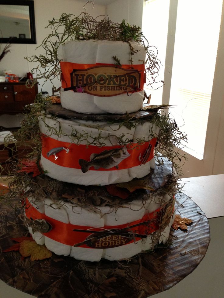 Hunting Camo Baby Diaper Cake Hunting Camo Baby Diaper Cake