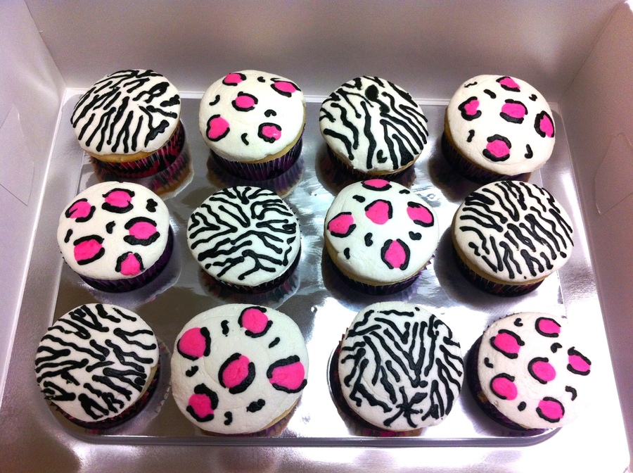Leopard Print Cupcakes