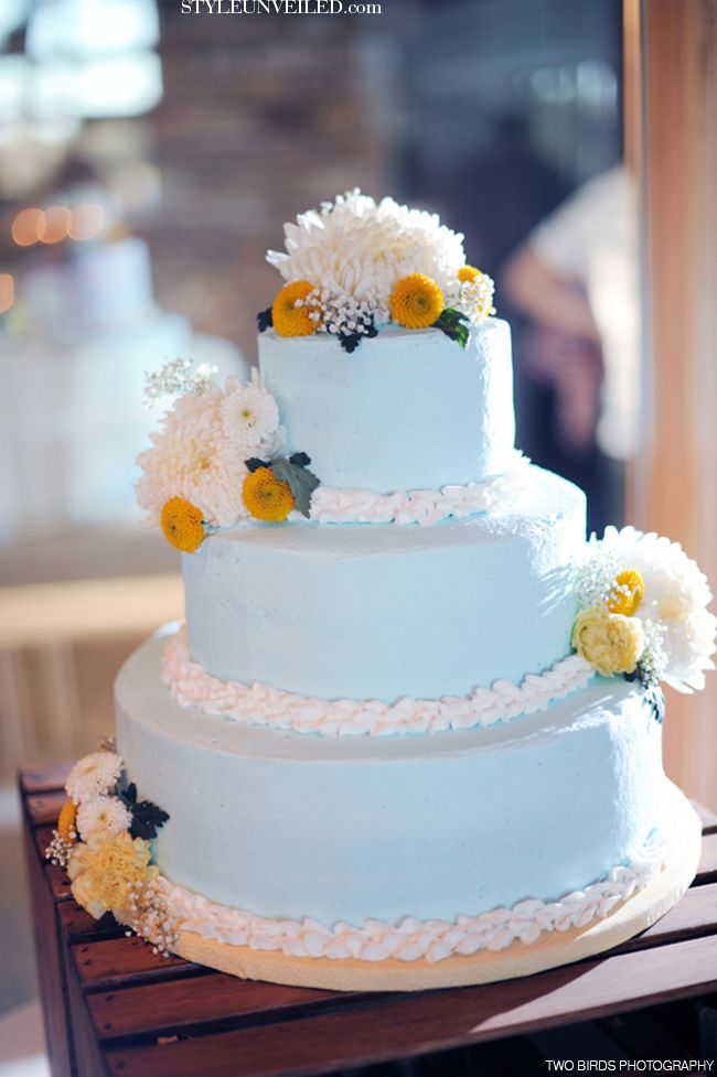 Light Blue and Yellow Wedding Cake