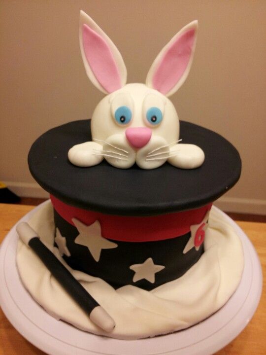 Magic Hat Rabbit Cake