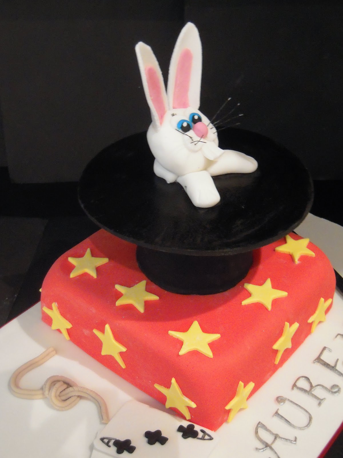 Magician Hat Birthday Cake