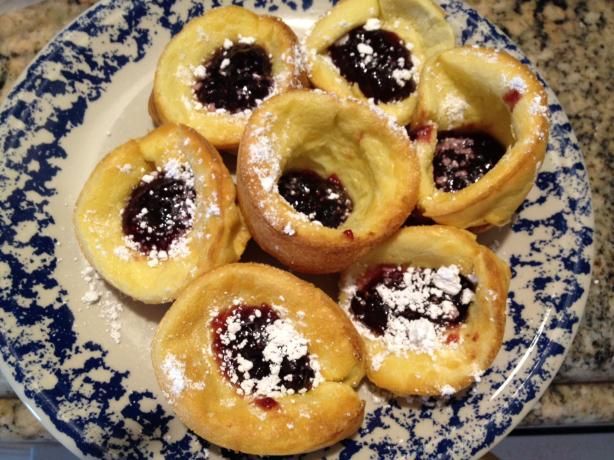 Mini German Pancakes in Muffin Tins