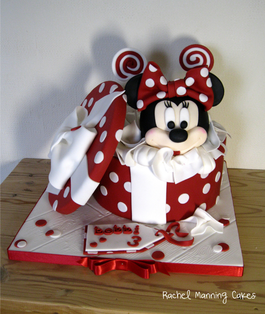 Minnie Mouse Gift Box Cake Minnie Mouse Gift Box Cake