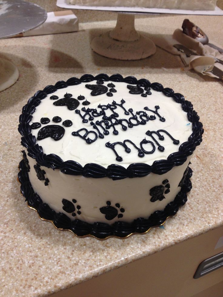 Paw Print Cake