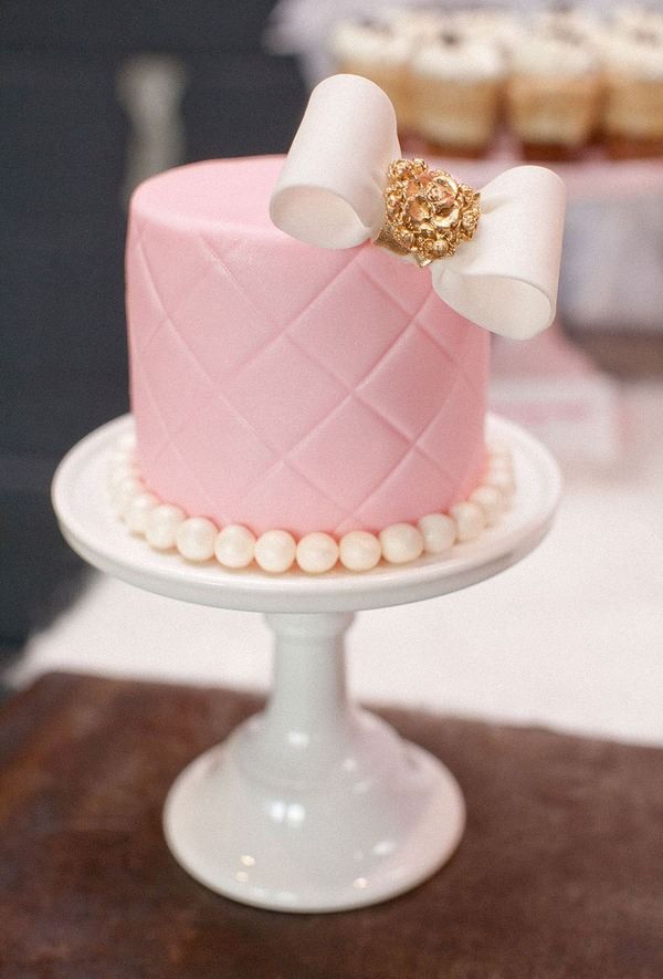 Pink Bow Cake