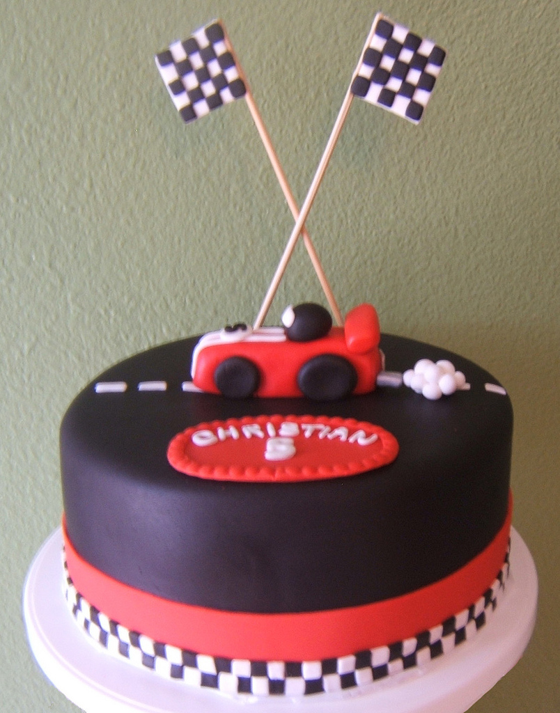 7 Photos of Race Truck Cakes