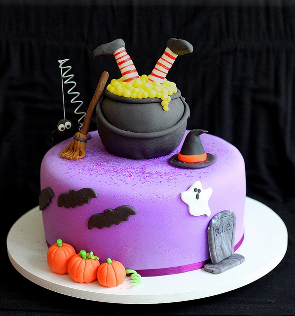 Really Cool Halloween Cake