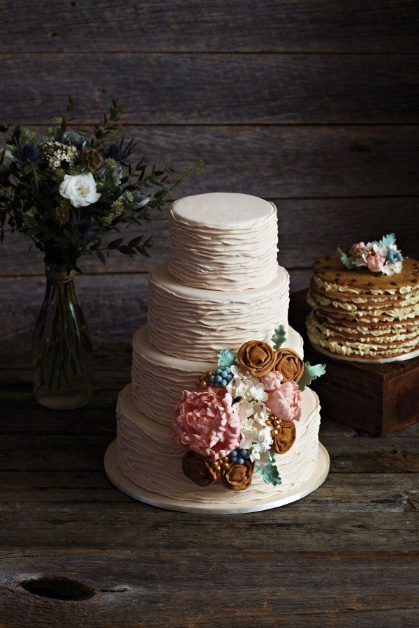 Rustic Barn Wedding Cake