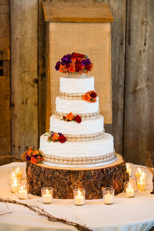 Rustic Barn Wedding Cake