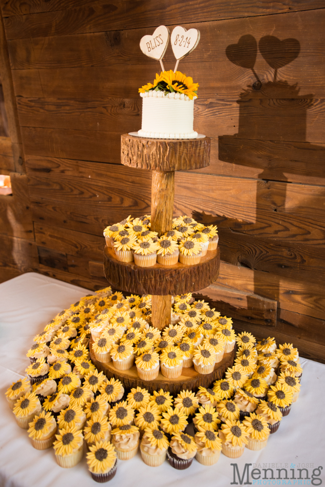 Rustic Wedding Cake with Sunflowers