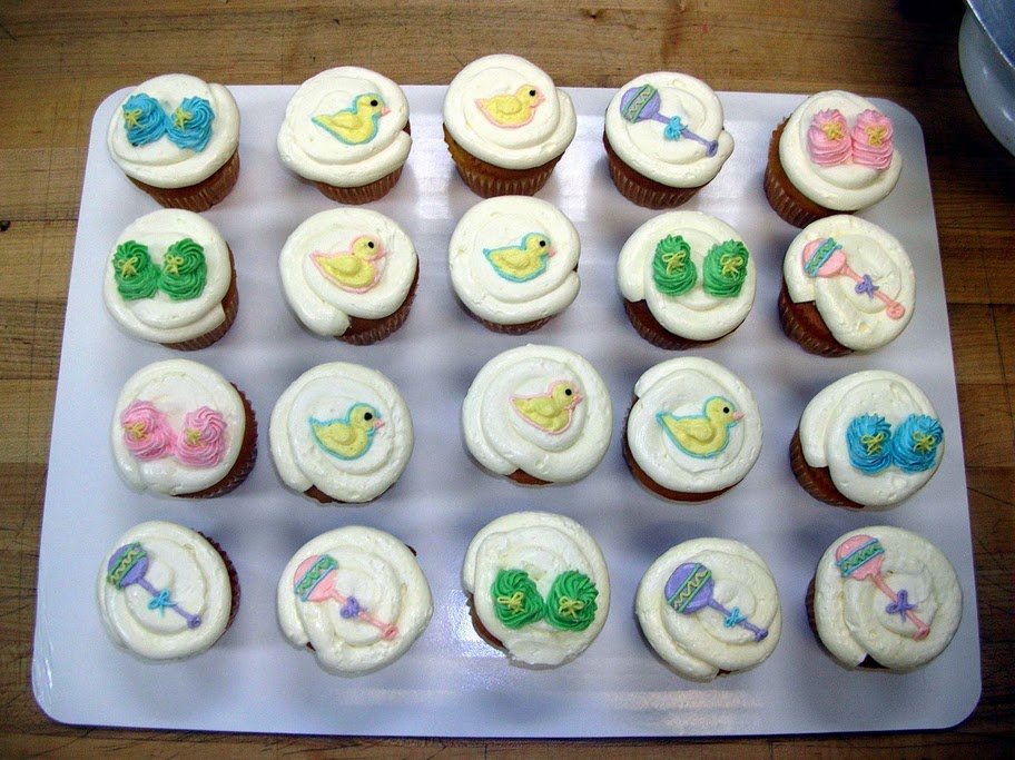 Safeway Baby Shower Cupcake Cakes