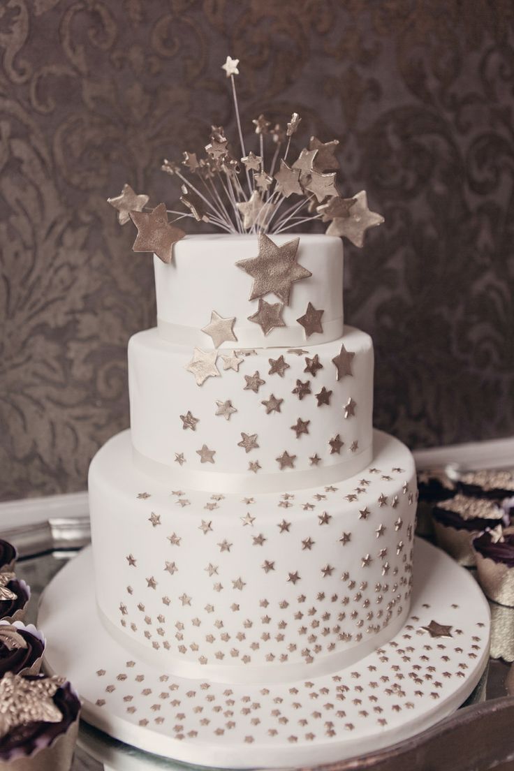 Stars and Moon Wedding Cake