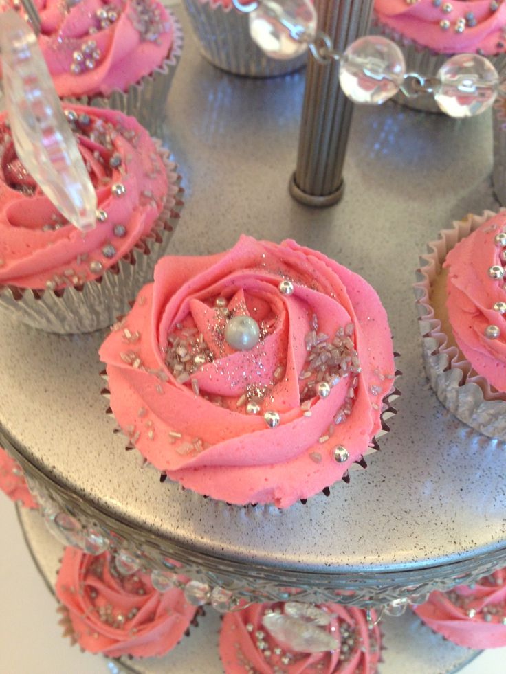 Sweet 16 Birthday Cupcake Cake Sweet 16 Birthday Cupcake Cake