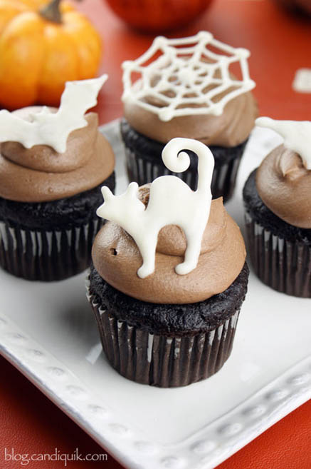 These Halloween Cupcake Toppers