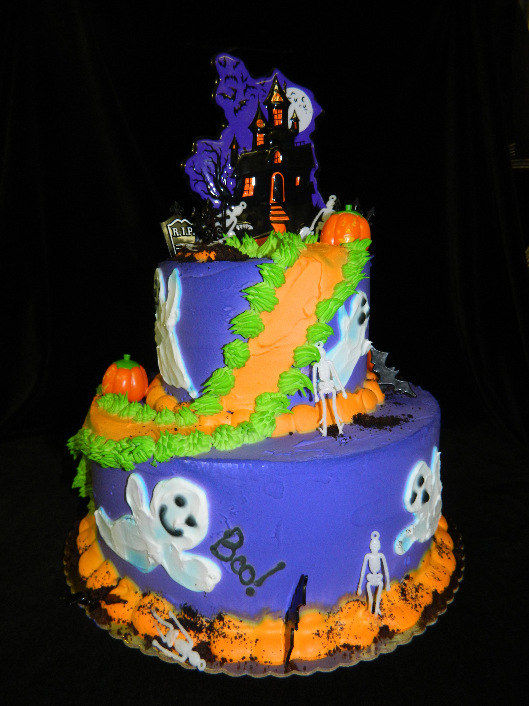 Two Tier Halloween Cake