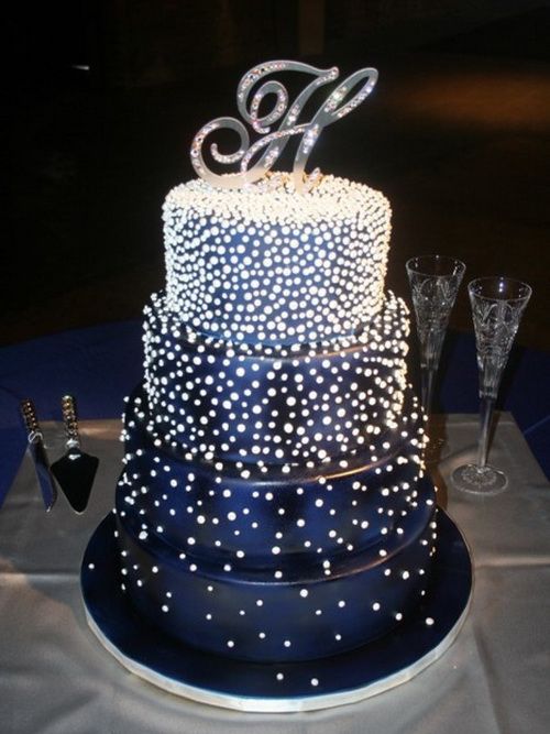 Wedding Cake with Dark Blue Wedding Cake with Dark Blue